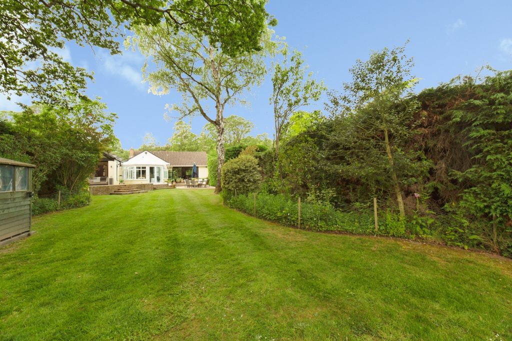 Property photo 2 of 22 Picture No. 40