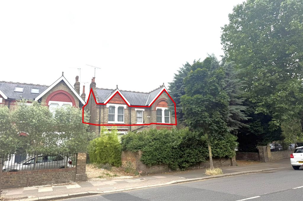 Property photo 2 of 3