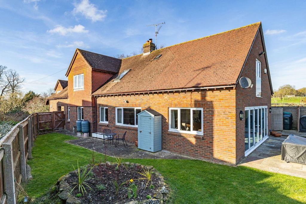 Property photo 2 of 29 Exterior