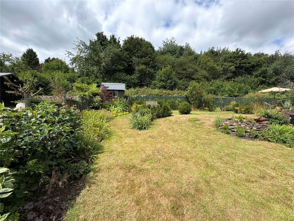 Property photo 2 of 38 Picture No. 07