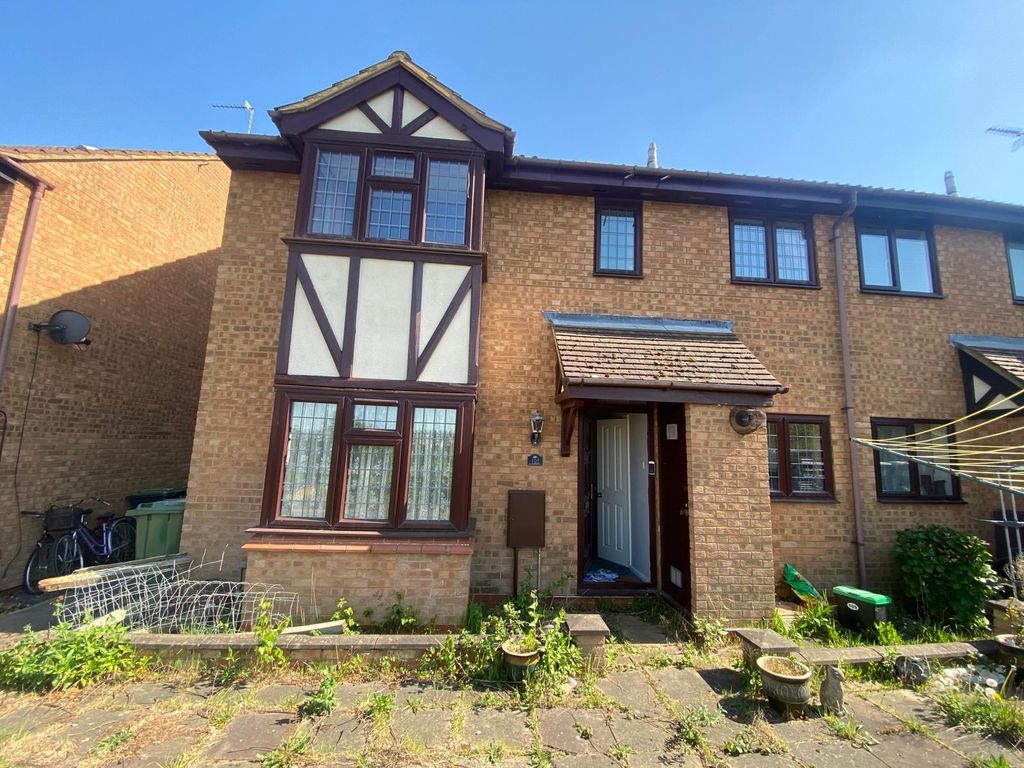 Property photo 1 of 2