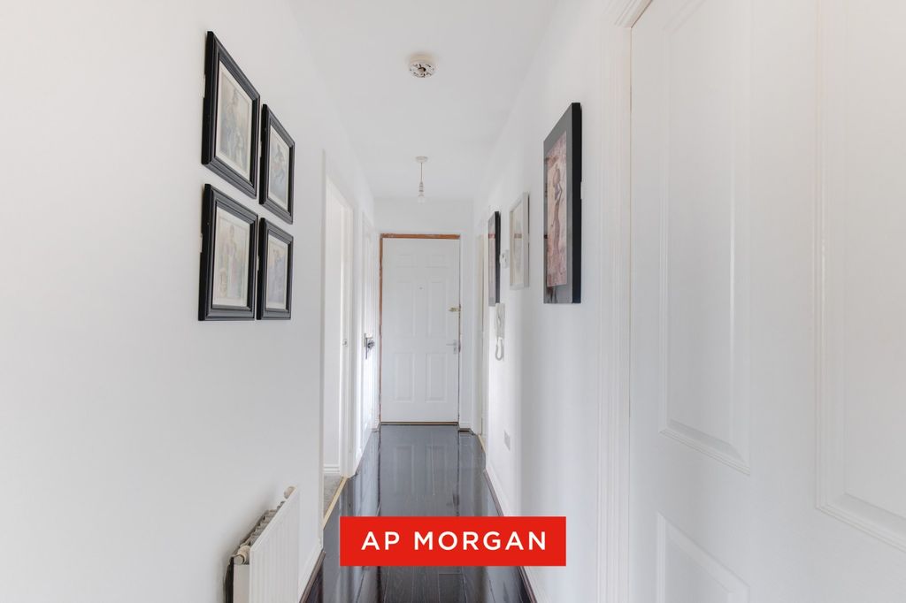 Property photo 2 of 15 Picture No. 02