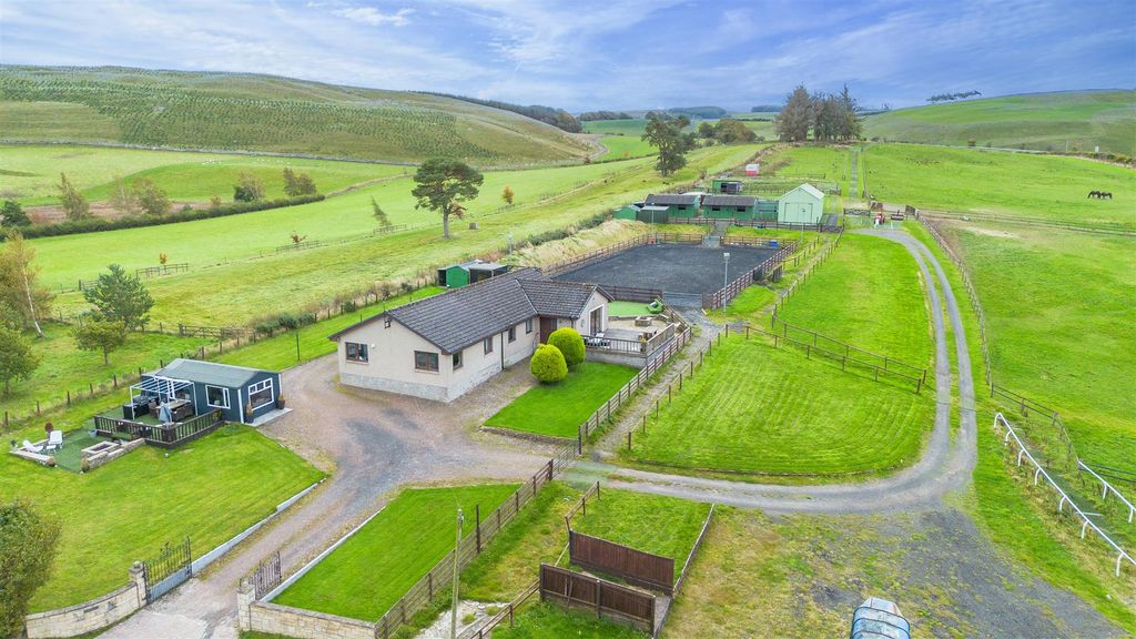 Property photo 1 of 70 Dji.Jpg