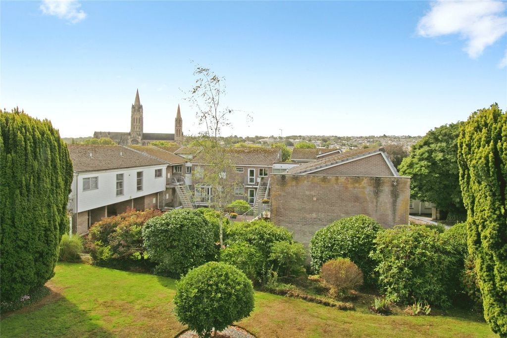 Property photo 3 of 15 Cathedral Views