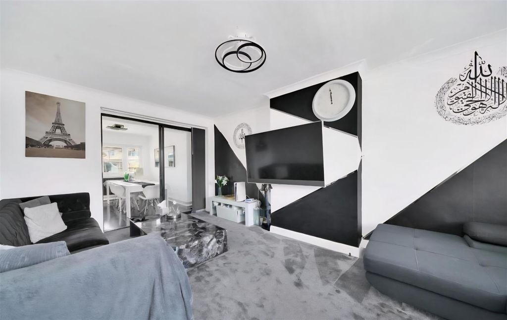 Property photo 3 of 16 Screenshot_20250310_154012_Rightmove(1).Jpg