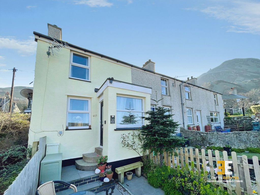 Property photo 1 of 35