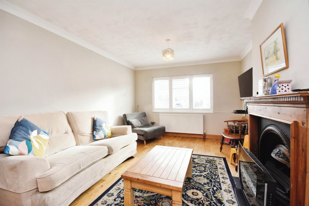 Property photo 2 of 15