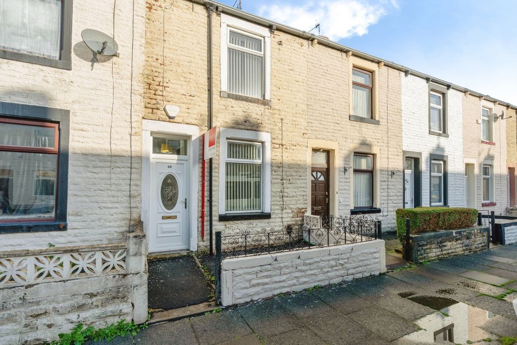 Property photo 1 of 14 Pbox-Img.Jpg