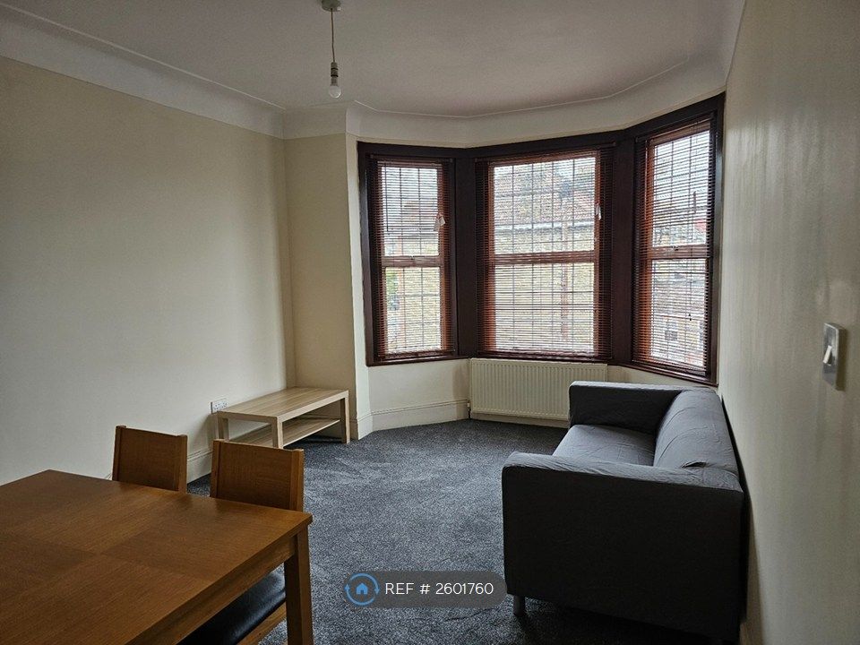 Property photo 2 of 11