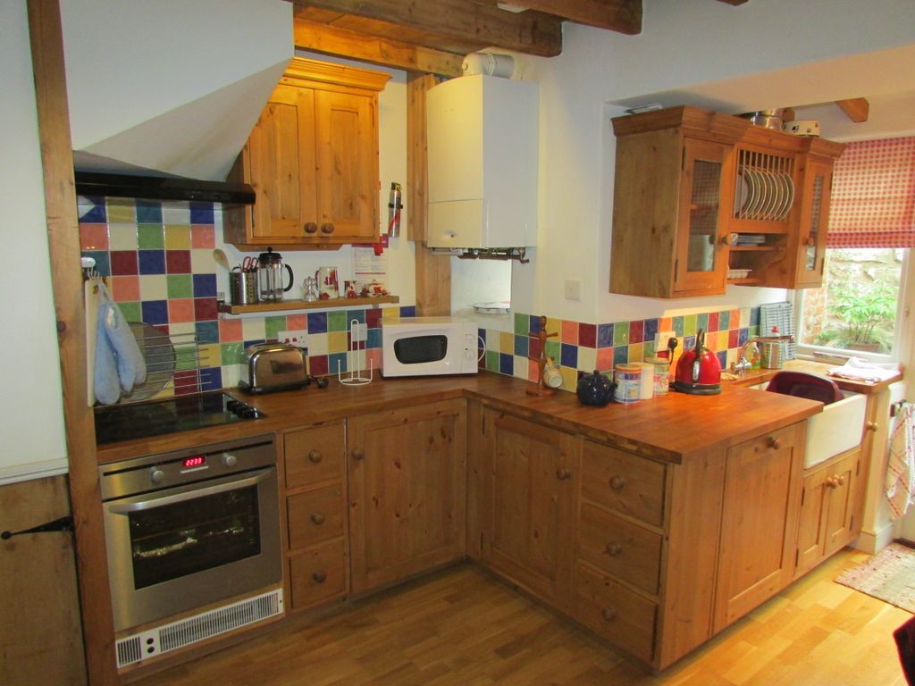 Property photo 3 of 6