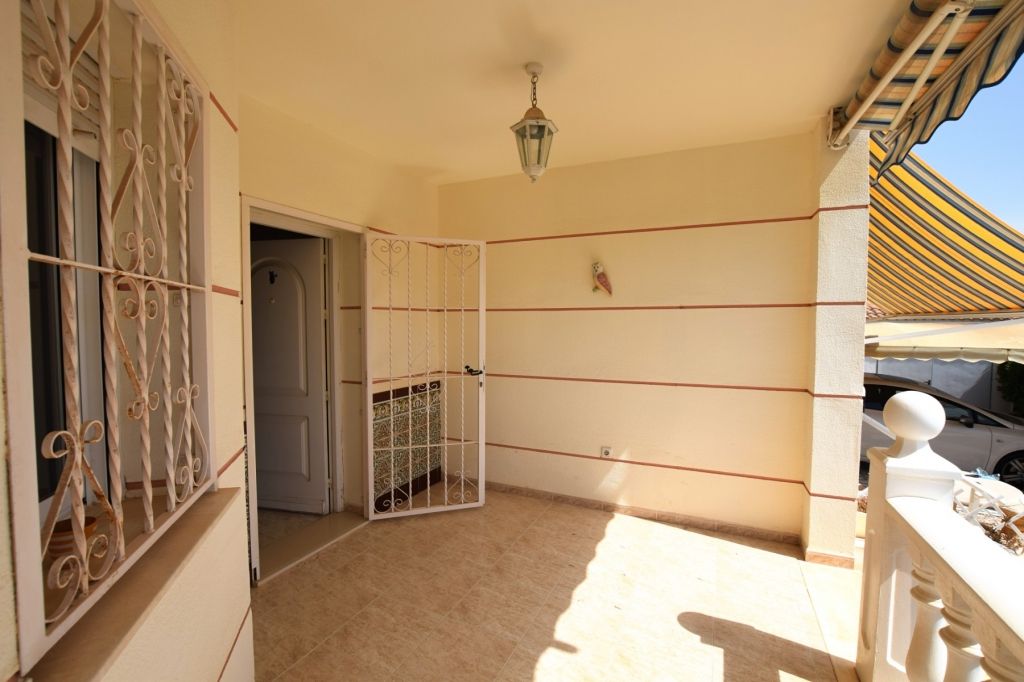 Property photo 3 of 20