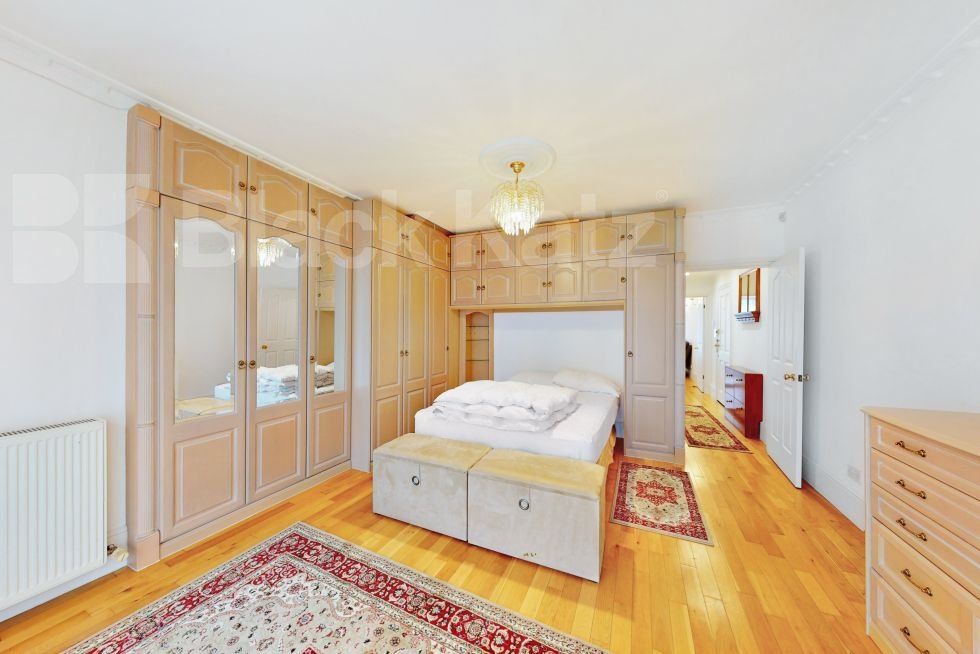 Property photo 3 of 4