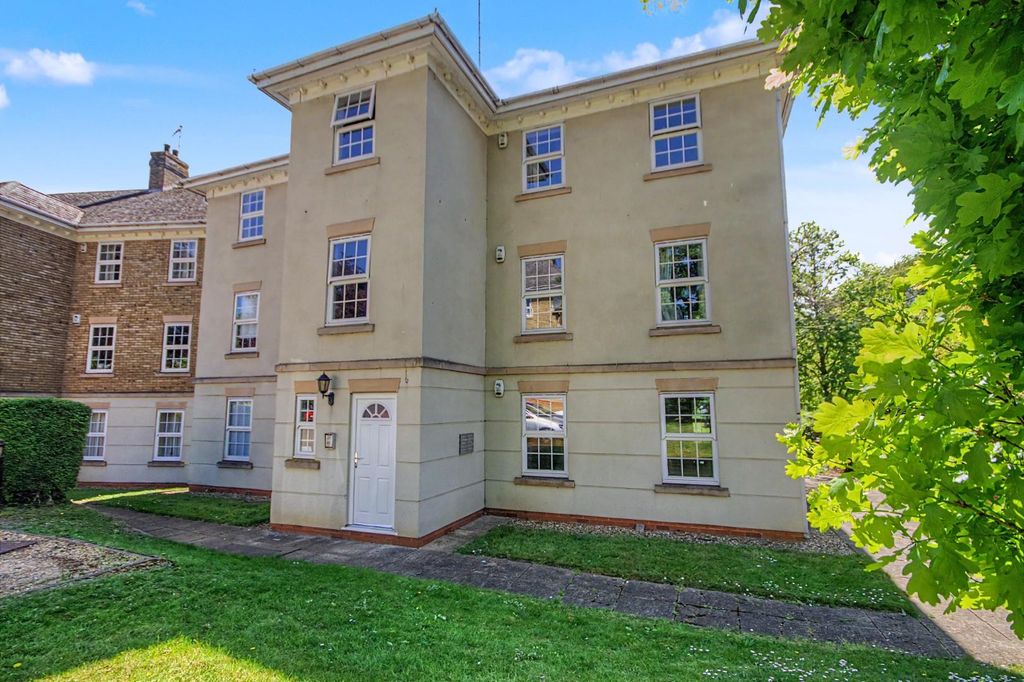 Property photo 1 of 11