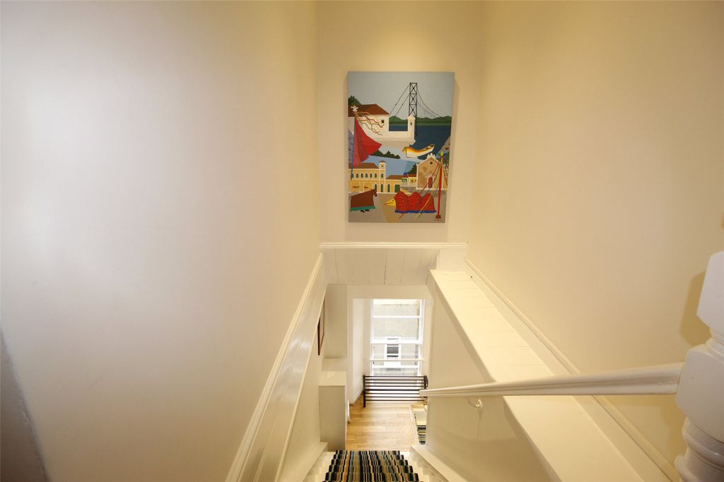 Property photo 3 of 10 Stairway