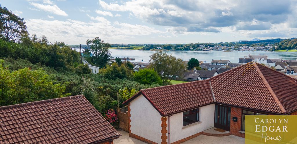 Property photo 2 of 46 002