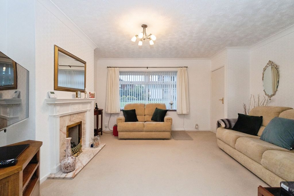 Property photo 2 of 18 Pbox-Img.Jpg