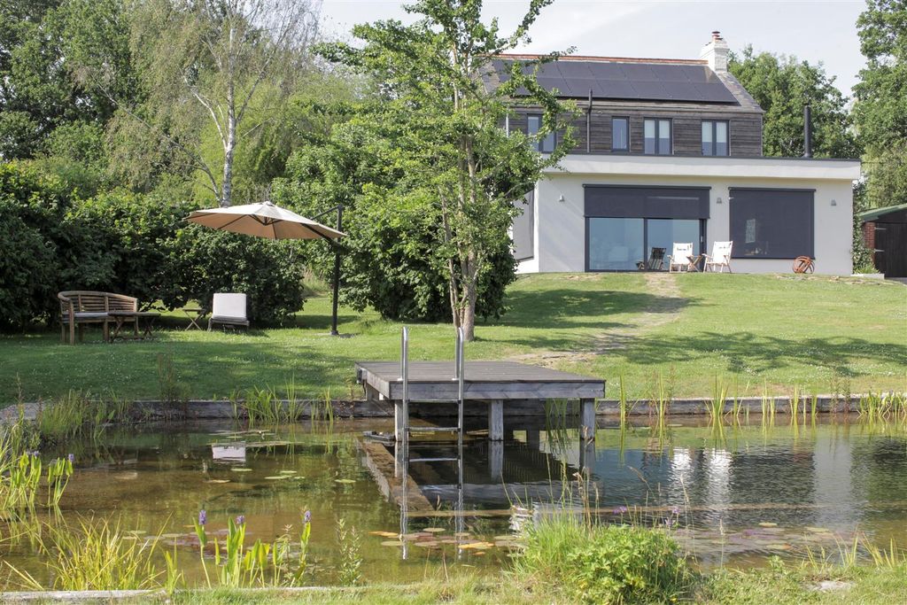 Property photo 1 of 40 Img_9903.Jpg