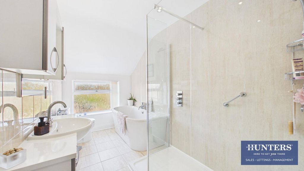 Additional image 20 of 3 bed flat for saleRavine Court, Roker Terrace, Roker, Sunderland SR6
