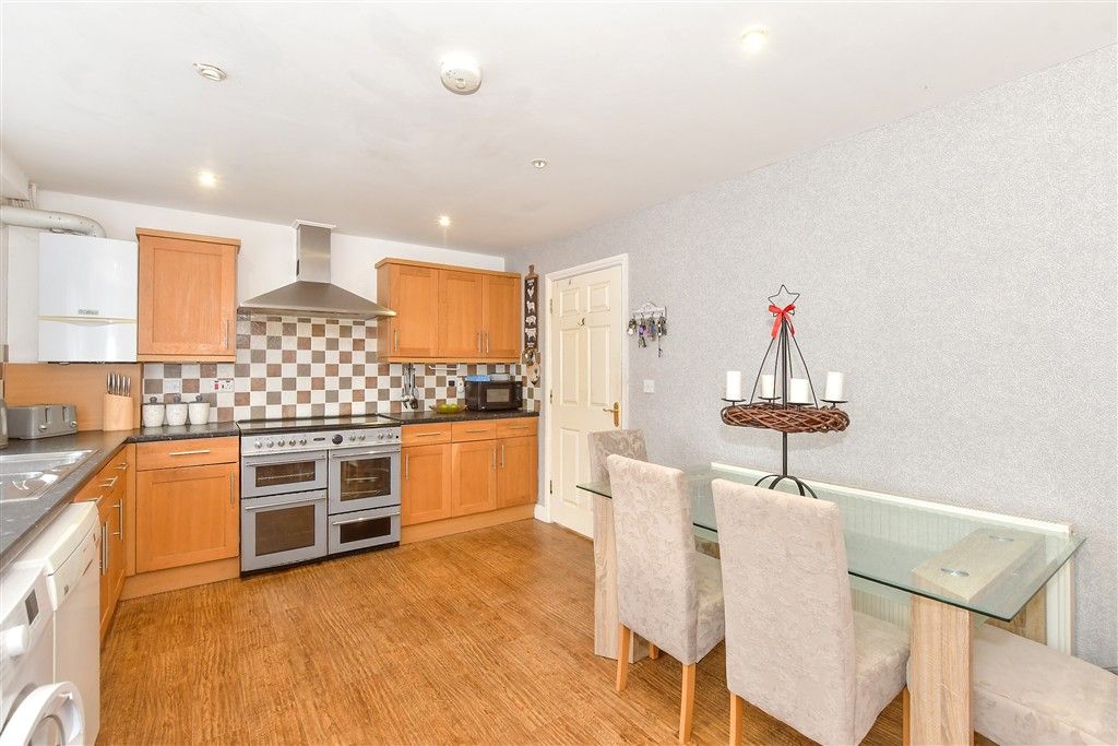 Property photo 2 of 10 Kitchen/Diner