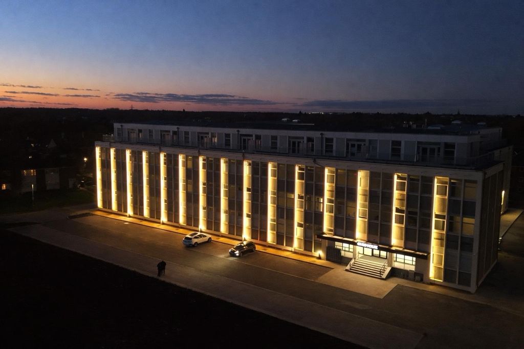 Property photo 1 of 8