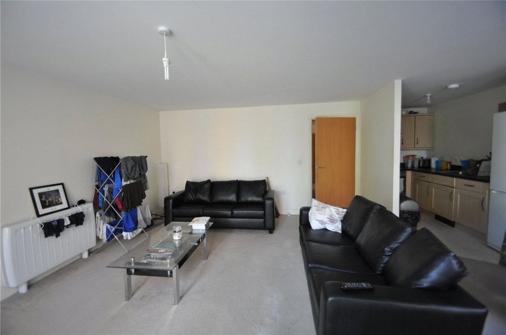 Property photo 3 of 7 Picture No. 10