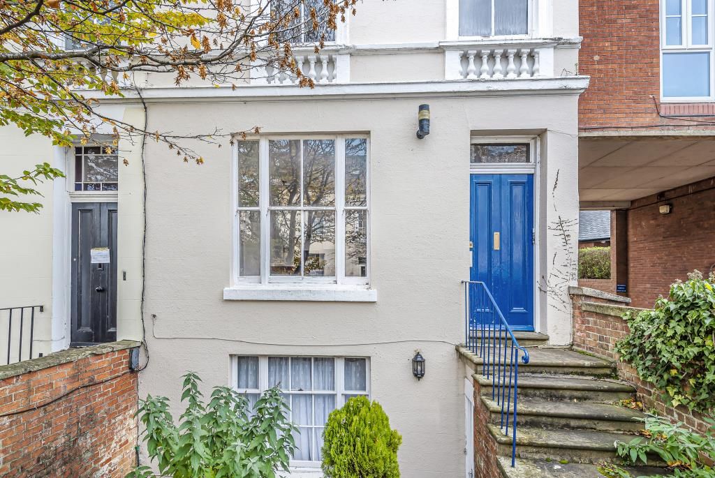 Property photo 1 of 9 External View