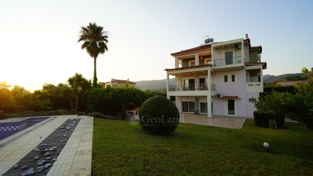 Property photo 1 of 47