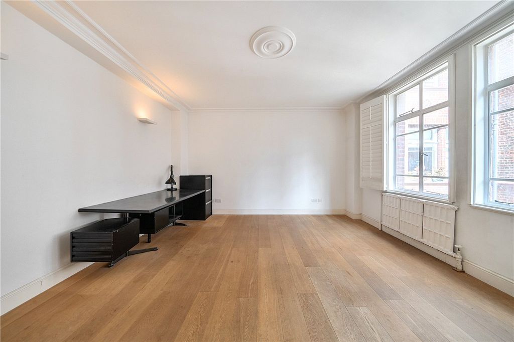 Property photo 3 of 11 Reception Room