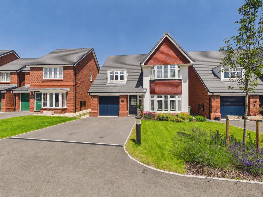 Property photo 1 of 23 55cd9E2627Ab69693360559865Afd105c1083E7A57547580c5