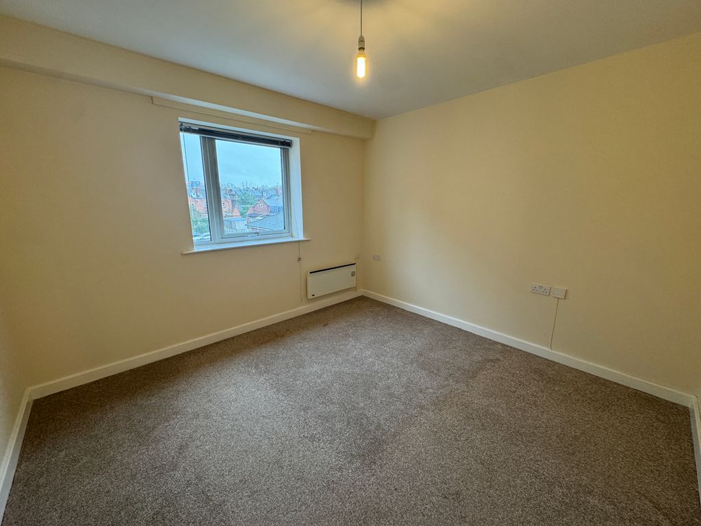 Property photo 3 of 6 Front