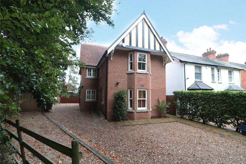 Property photo 3 of 16 Picture No. 01