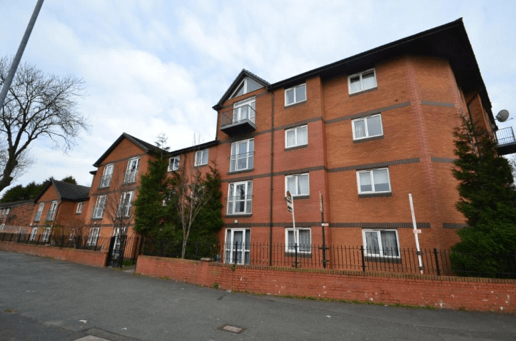 Property photo 1 of 7 2 Bedroom Apartment For Sale