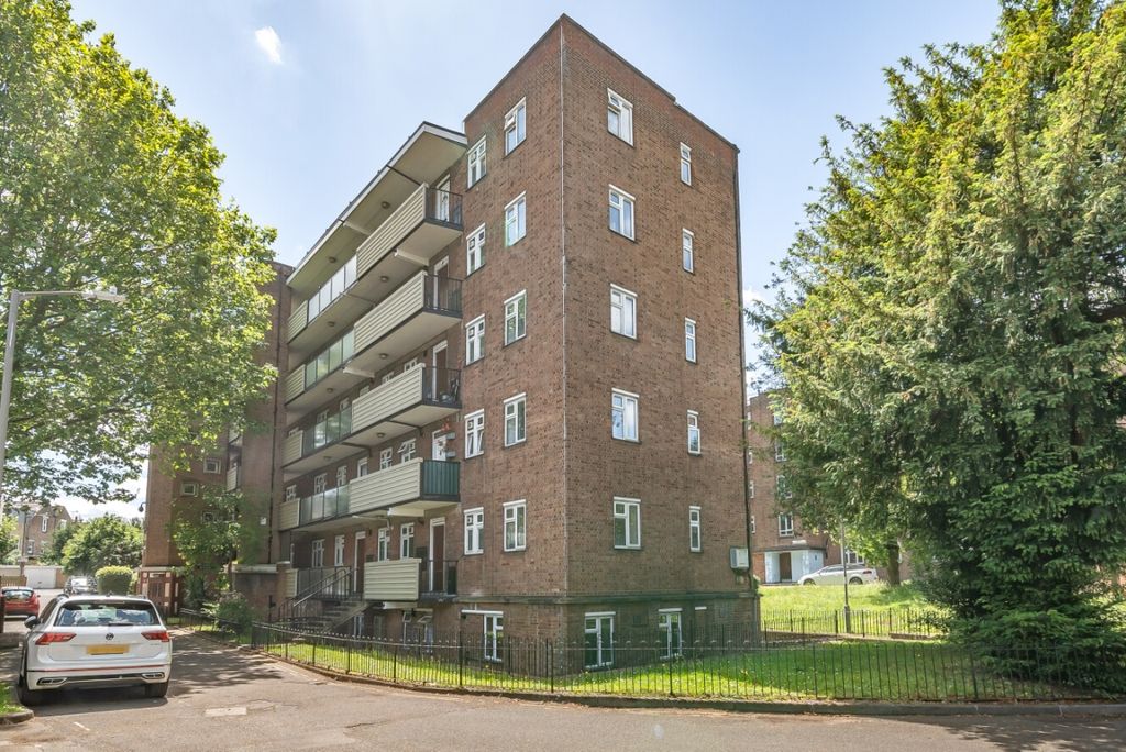 Property photo 2 of 8 1147423 (1)