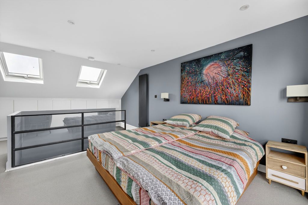 Property photo 2 of 27 Photo 10