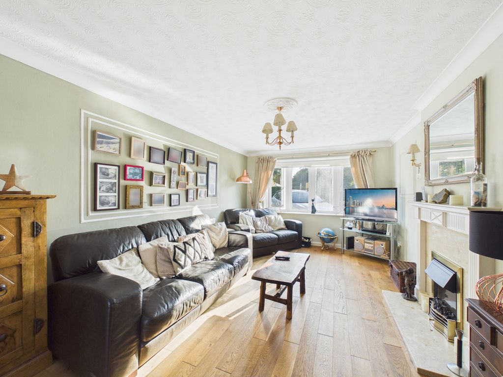 Property photo 3 of 15