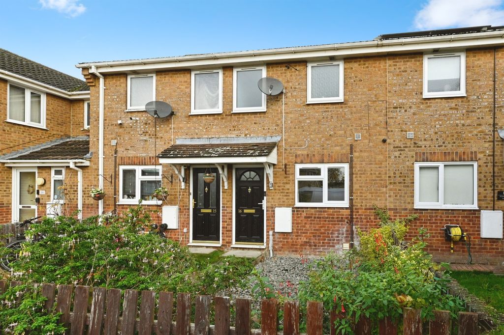 Property photo 1 of 17