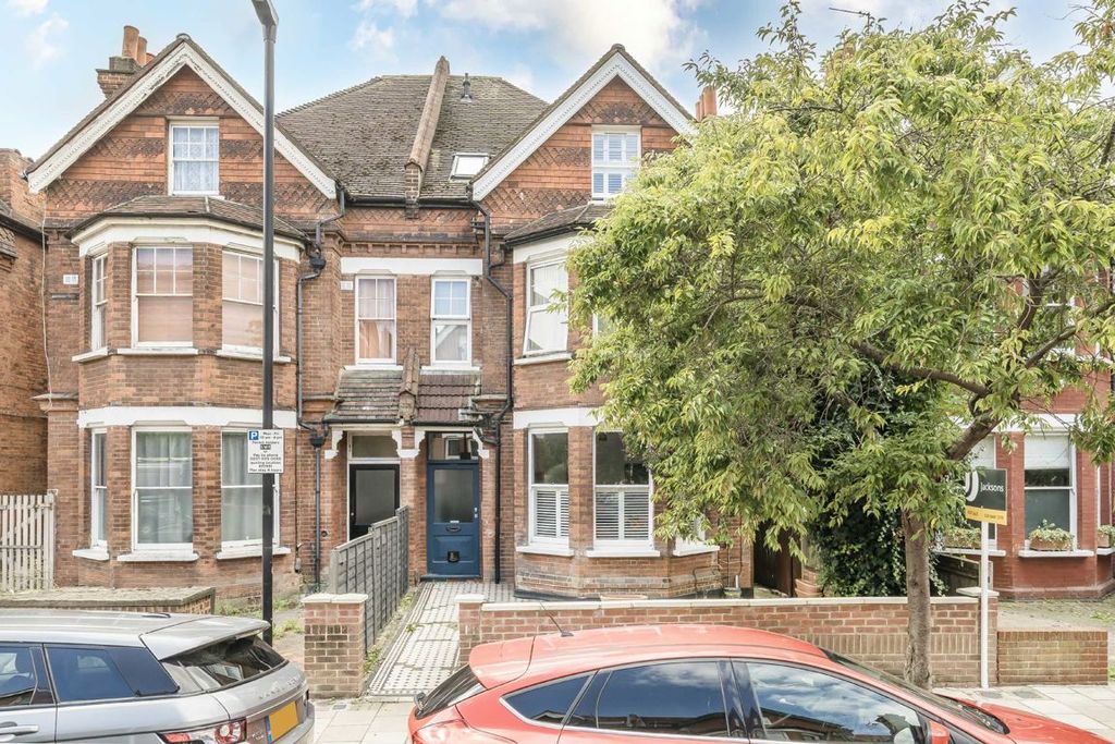 Property photo 1 of 6