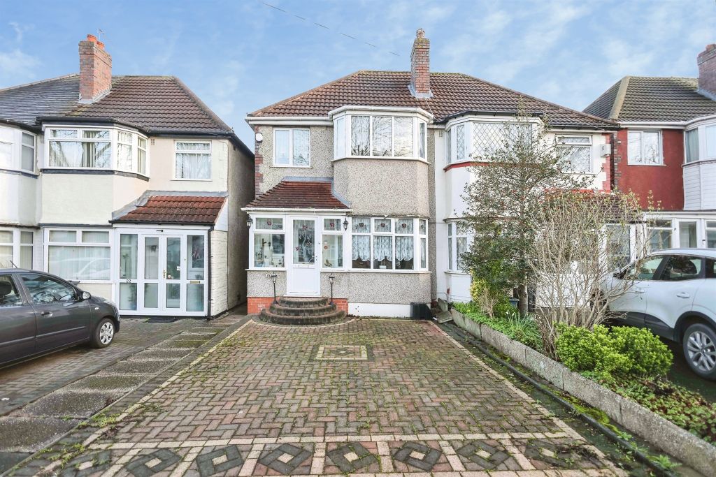 Property photo 2 of 15