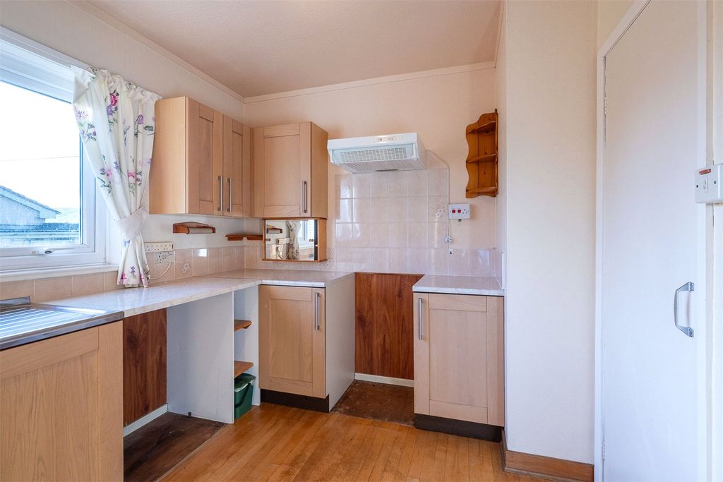 Additional image 10 of 2 bed bungalow for saleElenbank, Gellyburn, Murthly, Perth PH1
