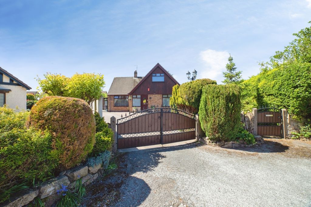Property photo 1 of 28 Pbox-Img.Jpg