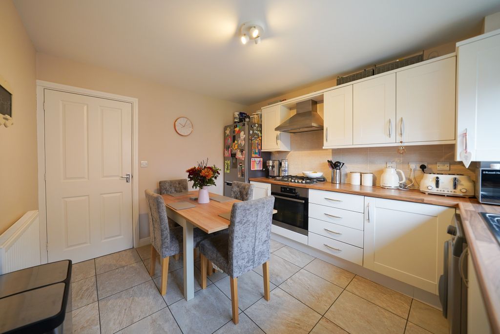 Property photo 3 of 22 Dsc05085.Jpg