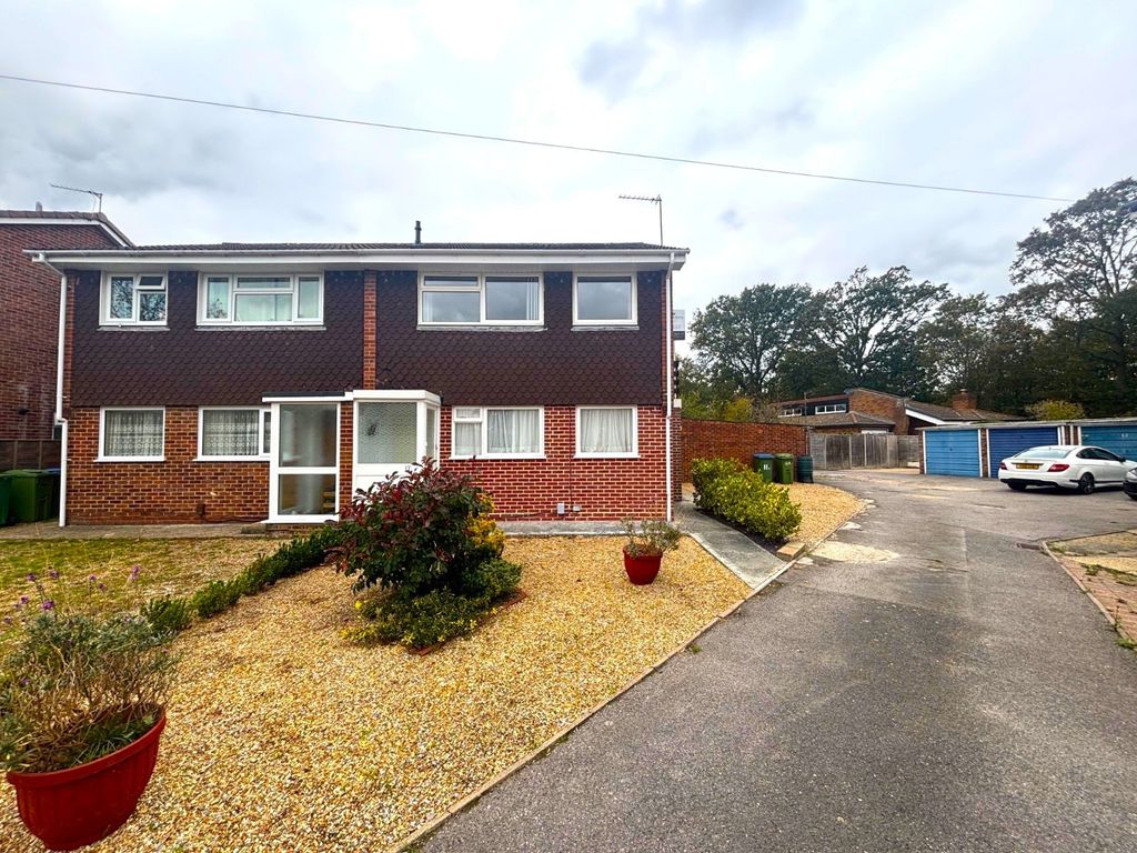 Property photo 1 of 9 Picture No. 20