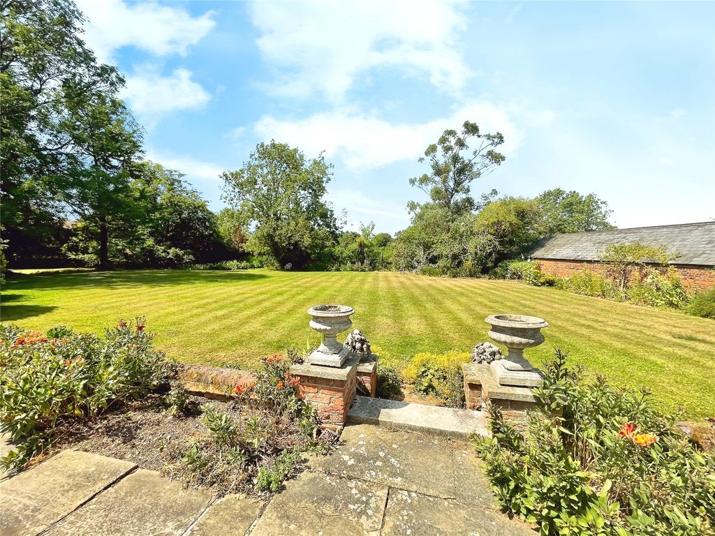Additional image 15 of 2 bed flat for saleSheering Road, Old Harlow, Essex CM17