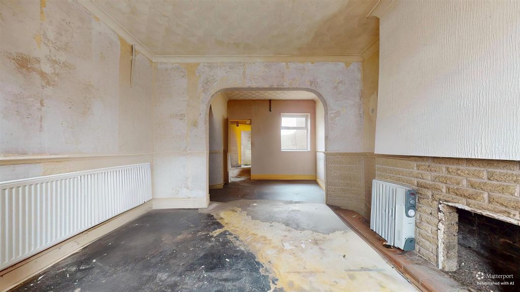 Property photo 2 of 10 Rodney Street Reception Room