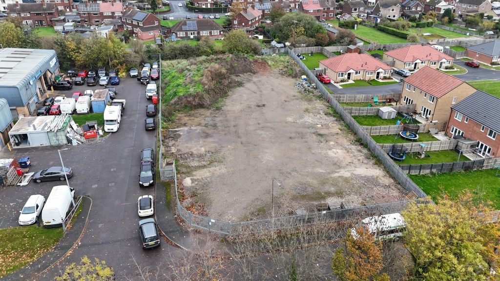 Property photo 2 of 3 Photo 6