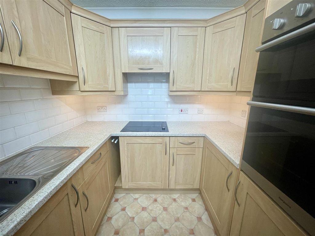 Property photo 3 of 16 Fullsizerender.Jpeg