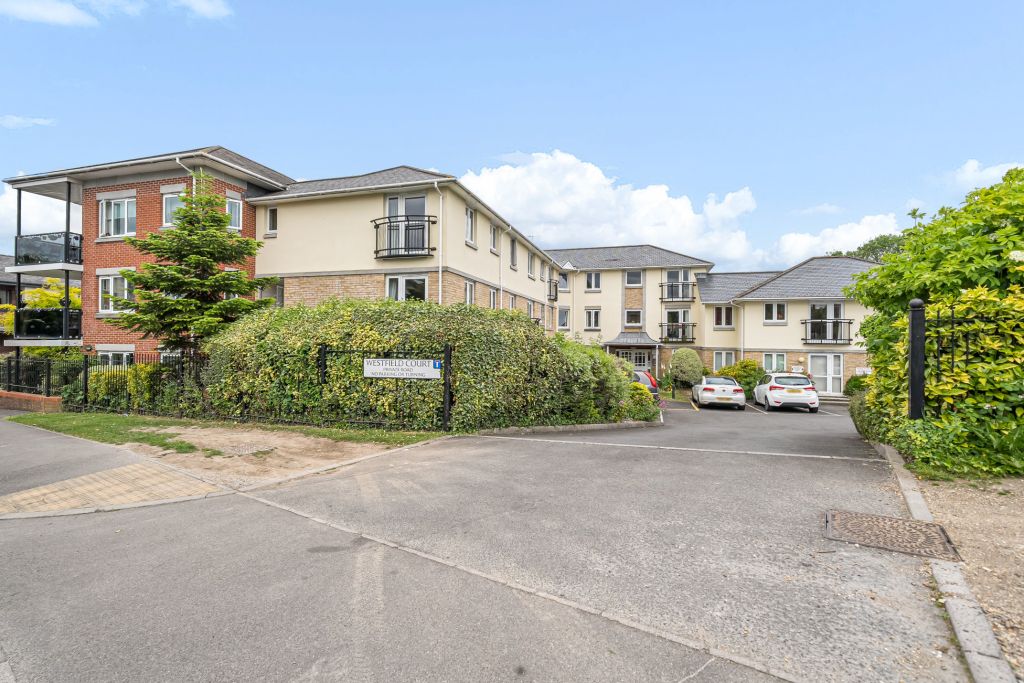 Property photo 1 of 22