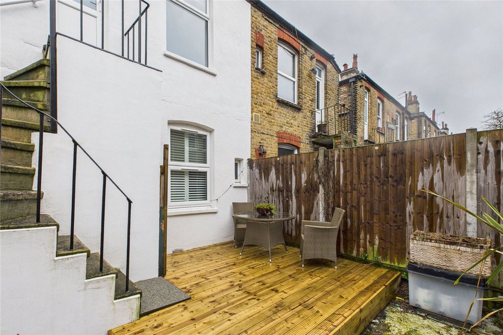 Property photo 3 of 9 Picture No. 07