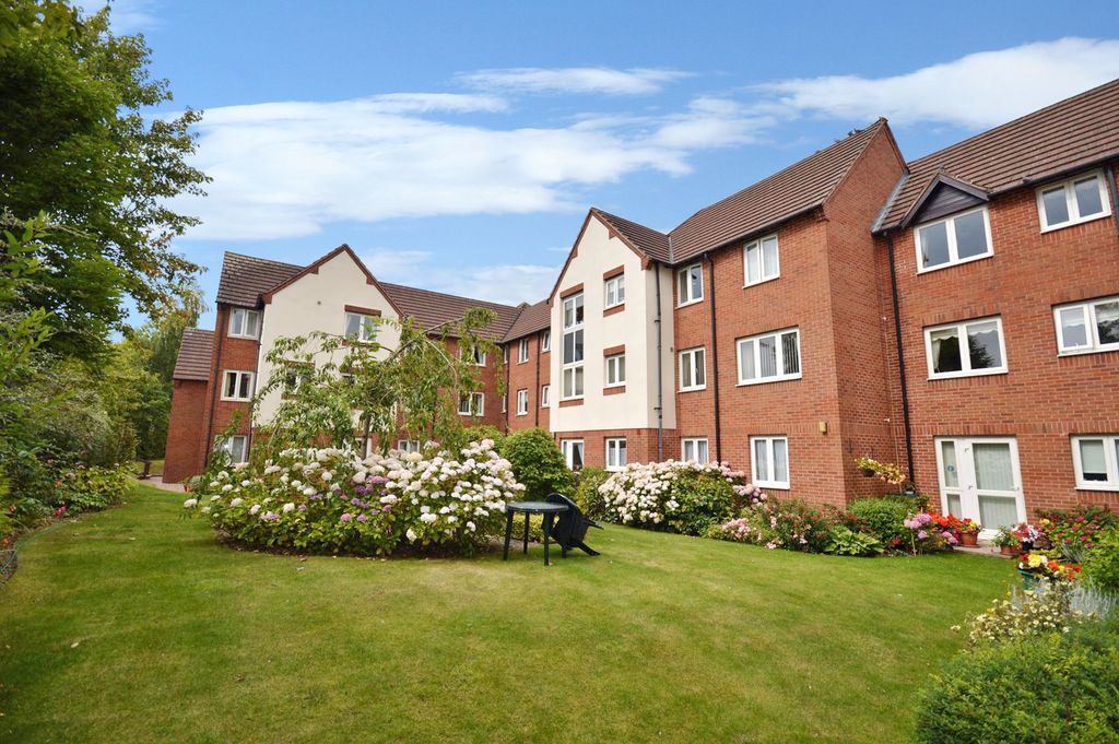 Property photo 1 of 12 Rear Of Development