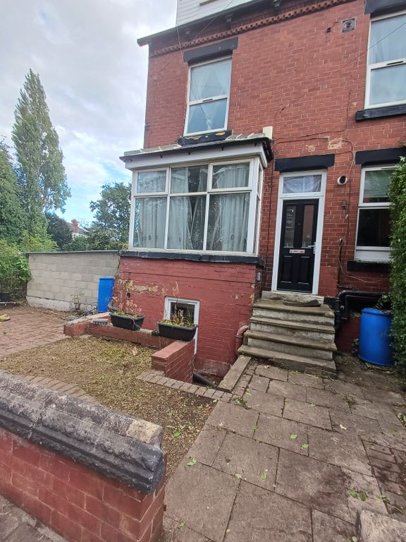 Property photo 3 of 11